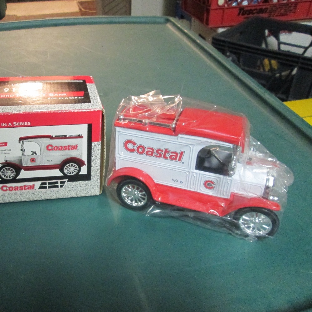 COASTAL 1913 FORD MODEL T BANK